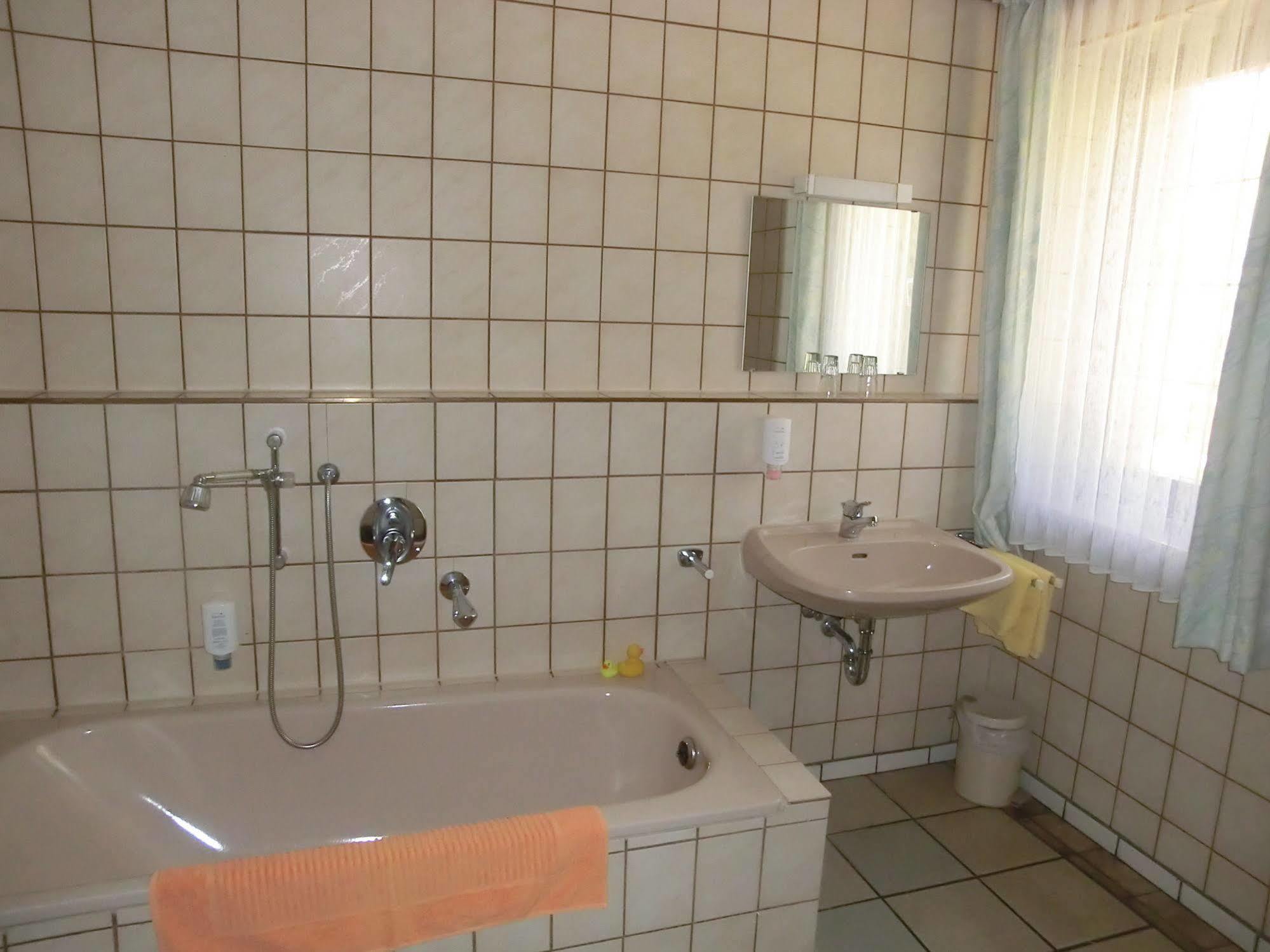 Hotel Glindenberger Hof エクステリア 写真