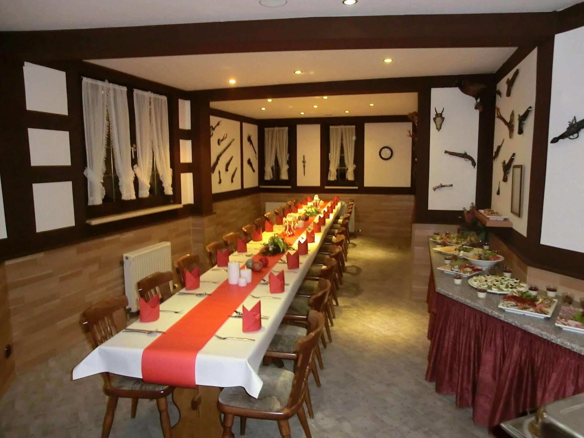 Hotel Glindenberger Hof エクステリア 写真